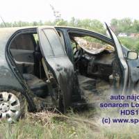 Auto n�jden� sonarom Lowrance HDS 10 na Va�skom Kan�li