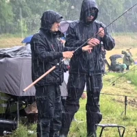 RECENZIA: Geoff Anderson � Je to naozaj najlep�ie 100% nepremokav� ryb�rske oble�enie?