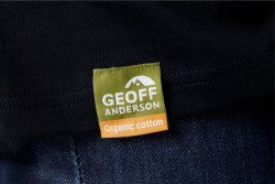 Detail ryb�rskeho tri�ka Geoff Anderson Organic Tee