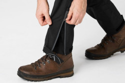  Detailn� poh�ad na hlavn� zap�nanie nohav�c Urus Basis