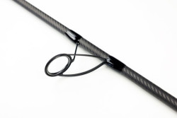  Prv� vodiace o�ko kapr�rskeho pr�tu Sportex DNA pre �alek� hody