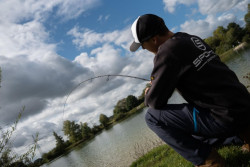 Ohyb pr�ta SPORTEX Nova RS-3 Dropshot pri zdol�van� ryby
