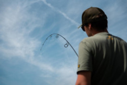 Akcia a ohyb pr�ta SPORTEX Revolt Carp CS-2 Stalker