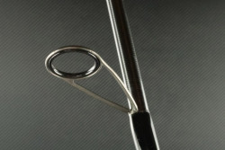  Detail koncov�ho o�ka proti zamotaniu vlasca na pr�te Sportex Revolt Spin RS-2 Ultra Light