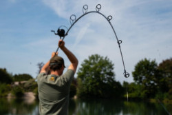 Ohyb pr�ta SPORTEX Specimen CS-2 Carp pri zdol�van� ryby