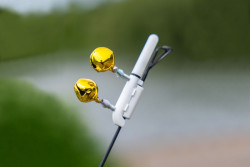 Zebco Trophy Battery Bell Light rolni�ka so svetlom na �pi�ku pr�tu